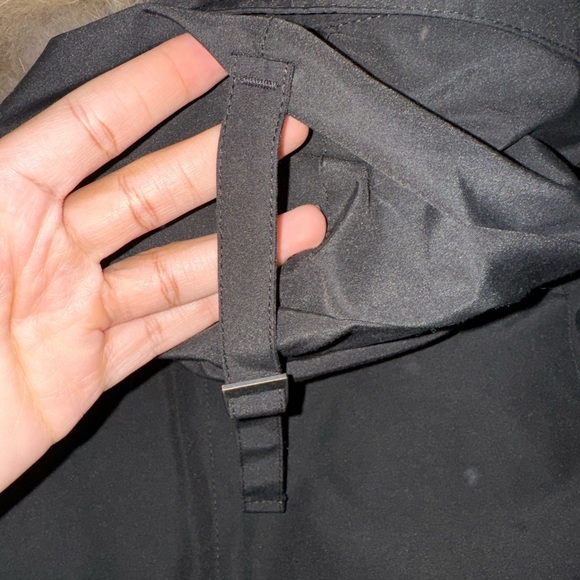 ❌❌SOLD ❌❌Canada Goose Victoria Parka - Black - Picture 15 of 16